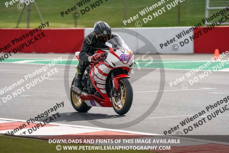donington no limits trackday;donington park photographs;donington trackday photographs;no limits trackdays;peter wileman photography;trackday digital images;trackday photos